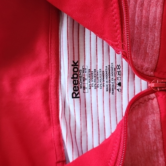 Chicago Blackhawks Women's Reebok NHL Performance Quarter Zip Pullover Medium - Picture 5 of 5